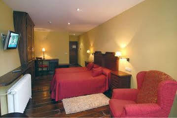 Hostal Santo Grial Santiago de Compostella Buitenkant foto