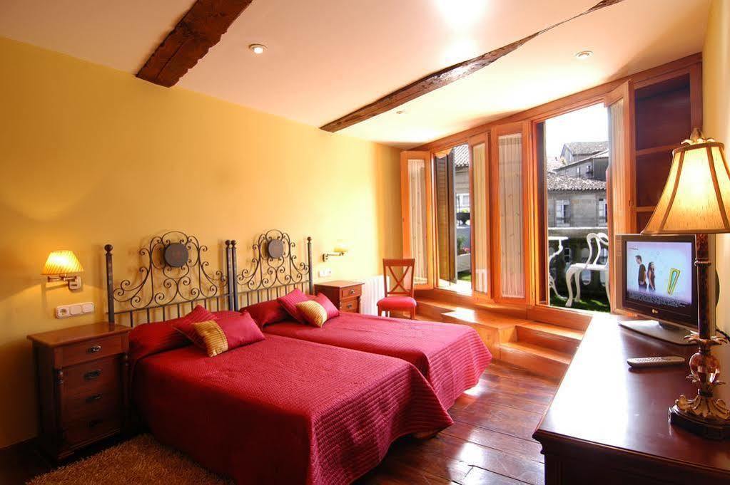 Hostal Santo Grial Santiago de Compostella Buitenkant foto