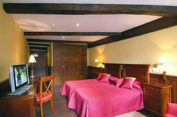 Hostal Santo Grial Santiago de Compostella Buitenkant foto